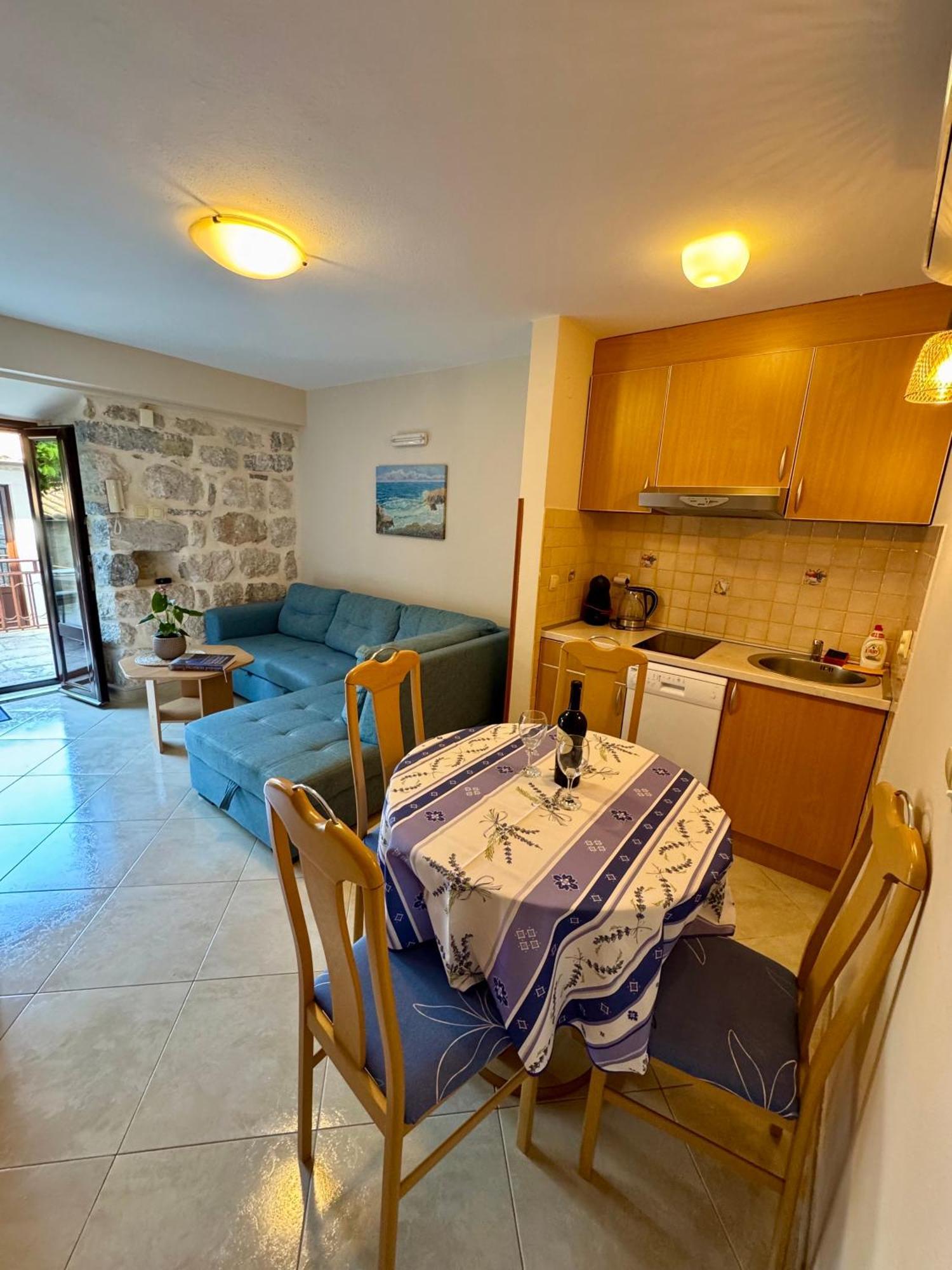 Apartments Radonicic Kotor Exterior photo